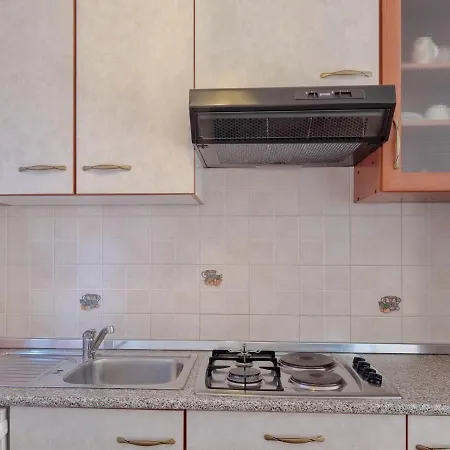 Santo Apartment *