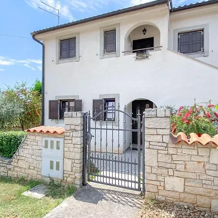 Apartment Santo